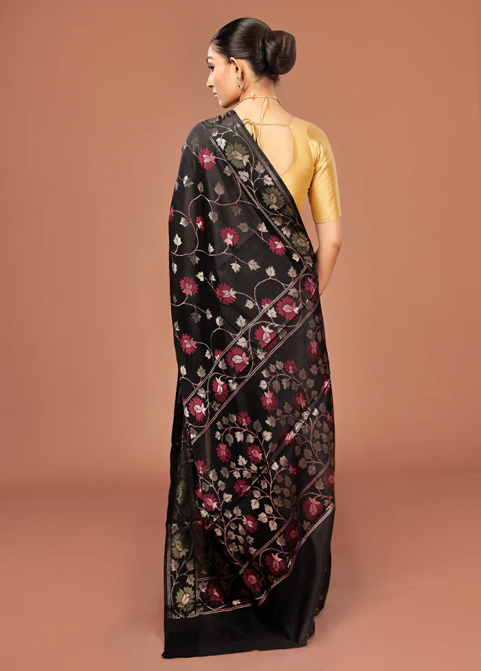 Black Kora Silk Saree With Blouse Piece - Image 3