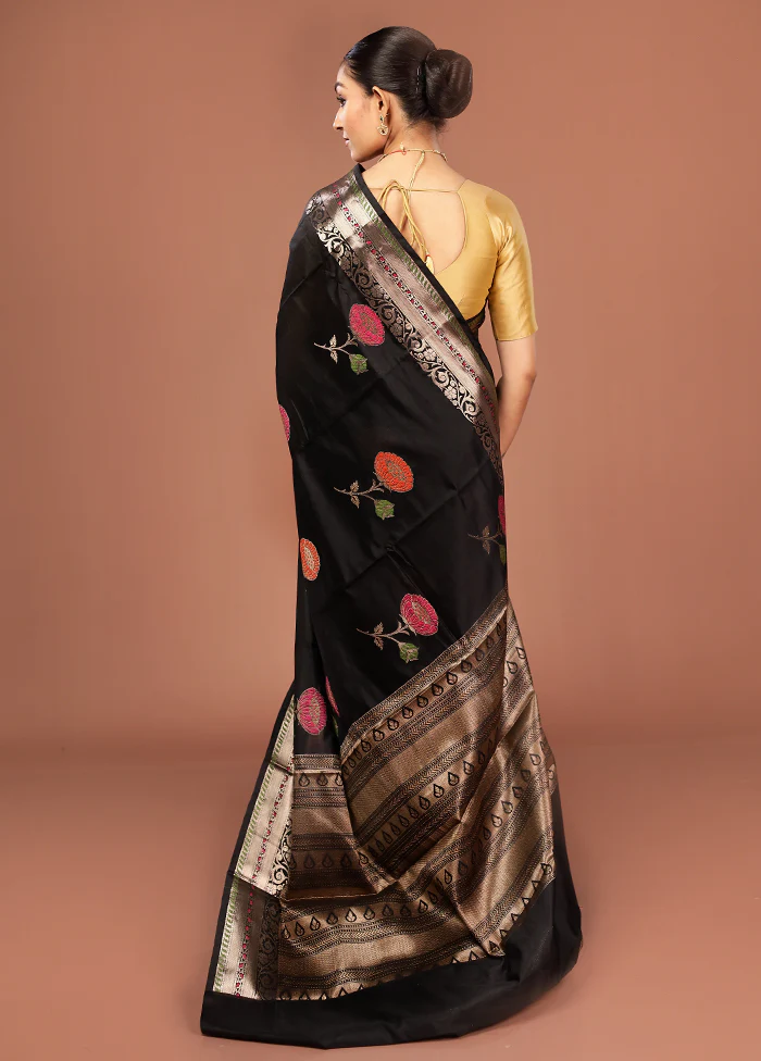 Black Kora Silk Saree With Blouse Piece - Image 3
