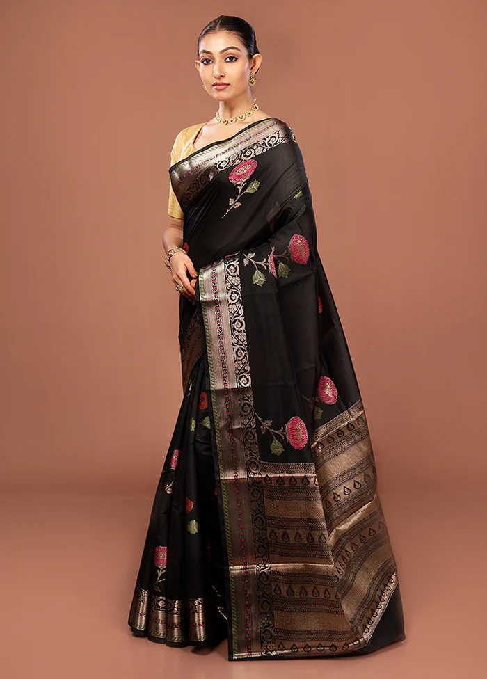 Black Kora Silk Saree With Blouse Piece - Image 4
