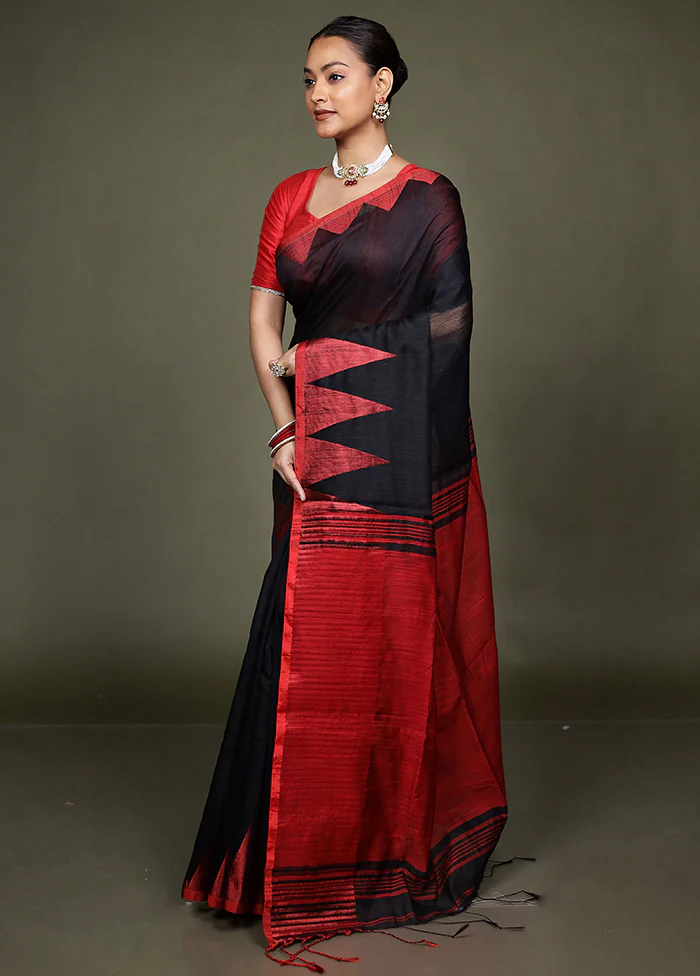 Black Matka Silk Saree With Blouse Piece - Image 4