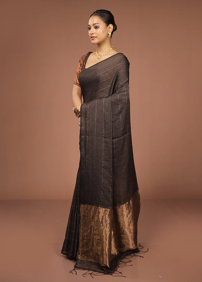 Black Matka Silk Saree With Blouse Piece - Image 4