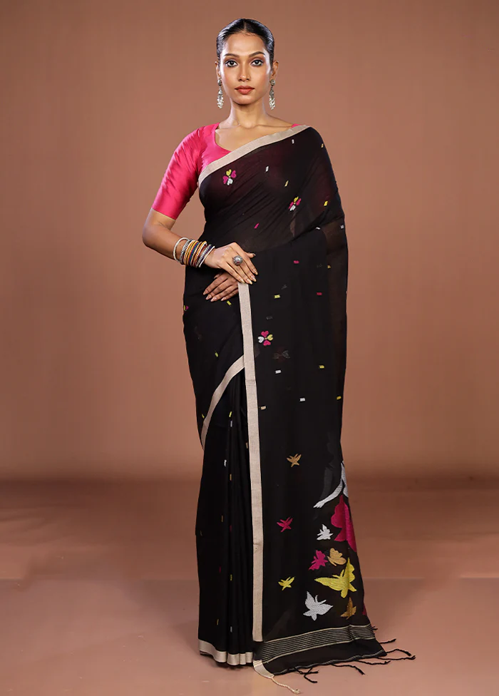 Black Matka Silk Saree With Blouse Piece - Image 2
