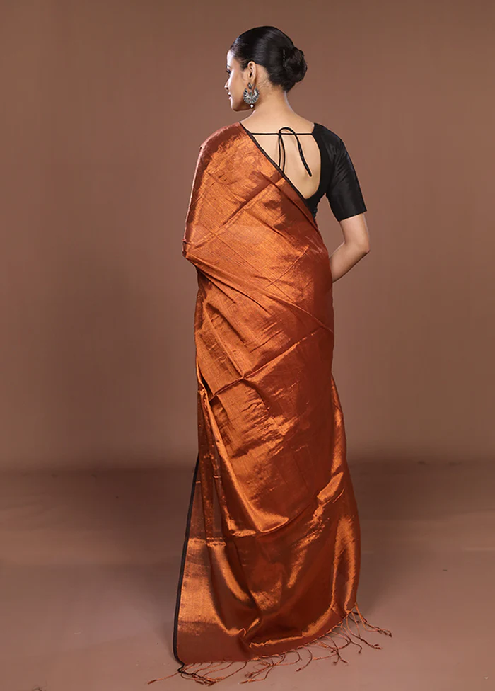 Golden Matka Silk Saree With Blouse Piece - Image 3