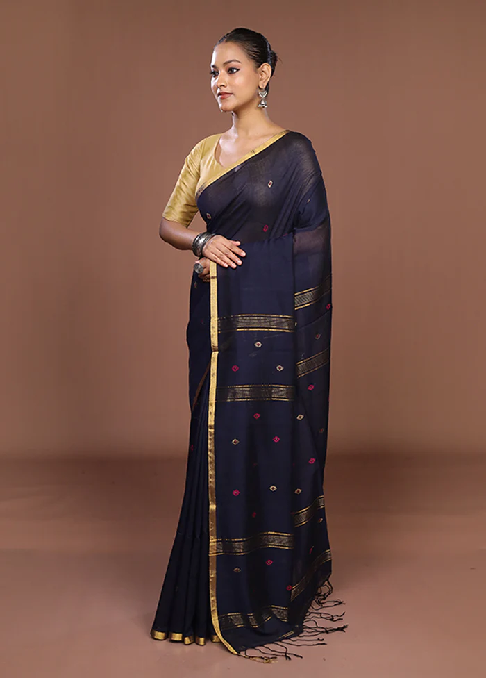 Black Matka Silk Saree With Blouse Piece - Image 4