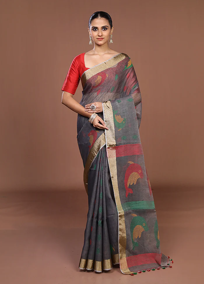 Black Matka Silk Saree With Blouse Piece - Image 2