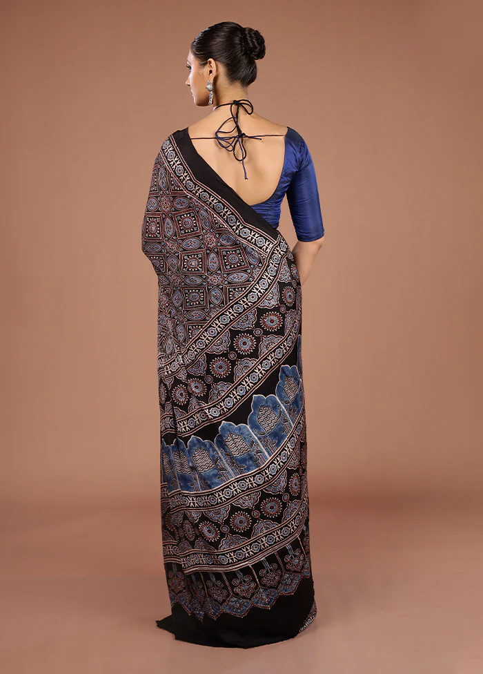 Black Printed Pure Silk Saree Without Blouse Piece - Image 3