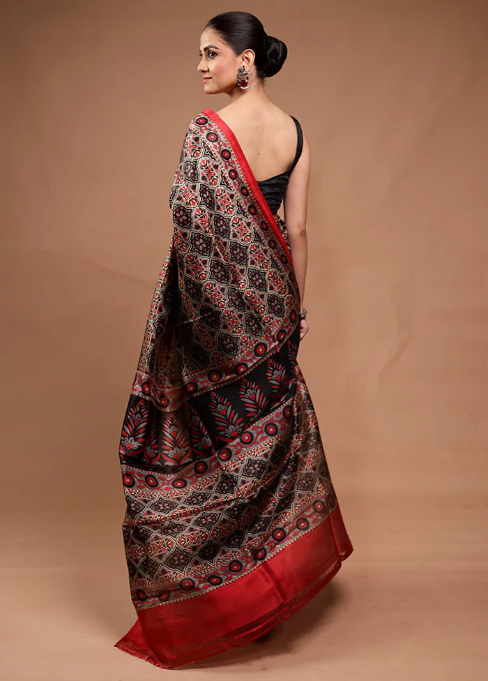 Black Printed Pure Silk Saree Without Blouse Piece - Image 3