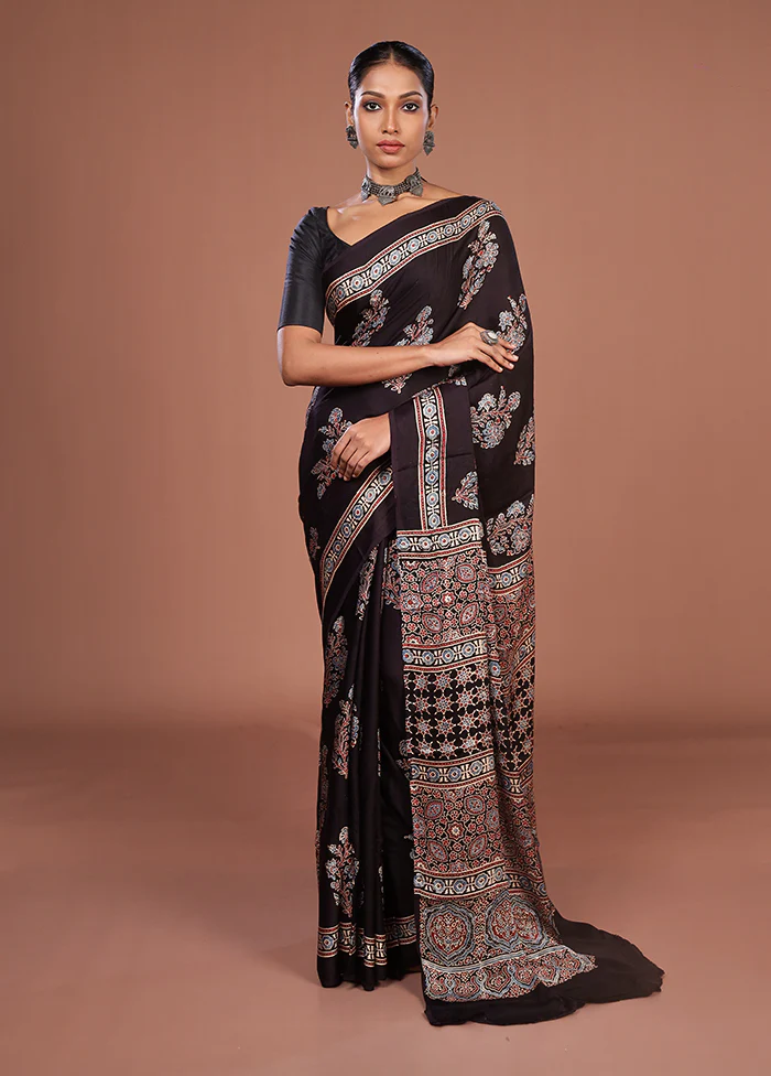 Black Printed Pure Silk Saree Without Blouse Piece - Image 2