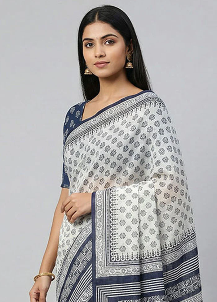 Black Printed Silk Saree Without Blouse Piece - Image 2