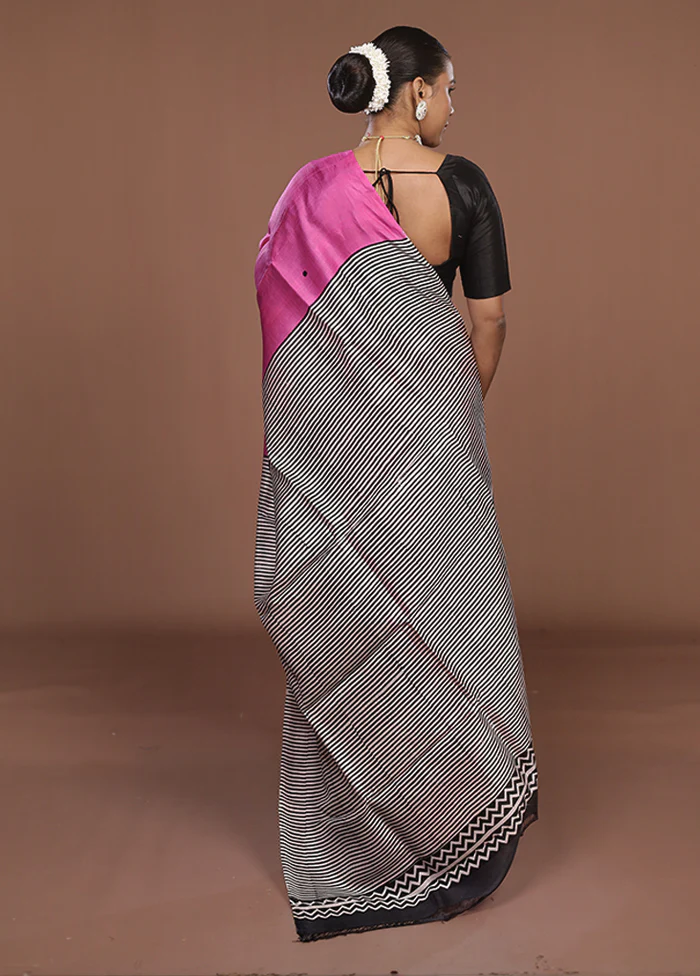Black Printed Silk Saree Without Blouse Piece - Image 3