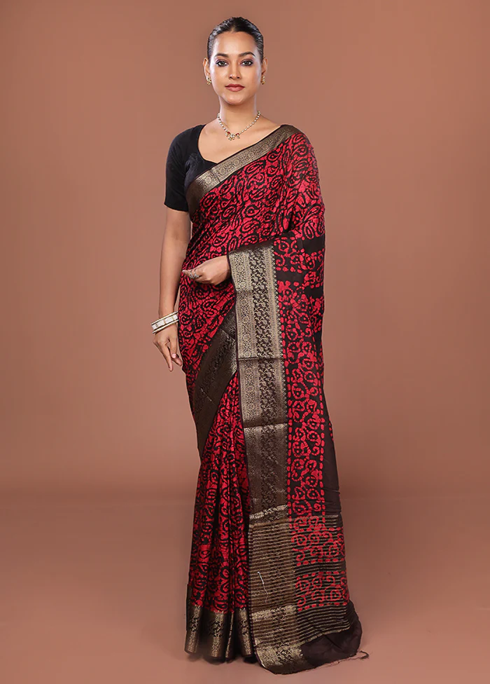 Black Printed Silk Saree Without Blouse Piece - Image 2