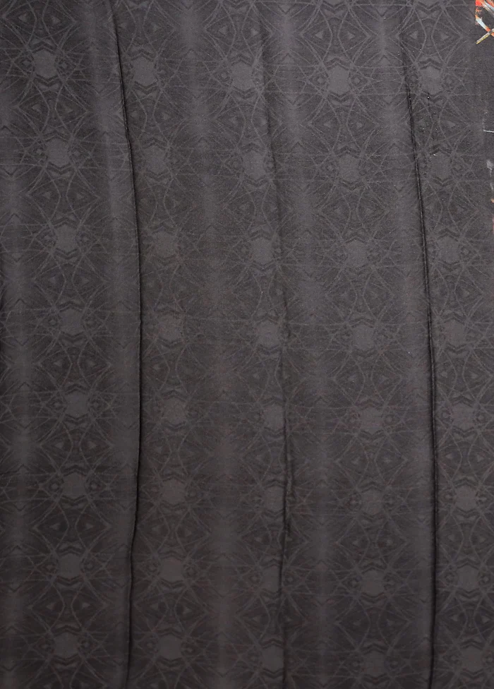 Black Printed Silk Saree With Blouse Piece - Image 5
