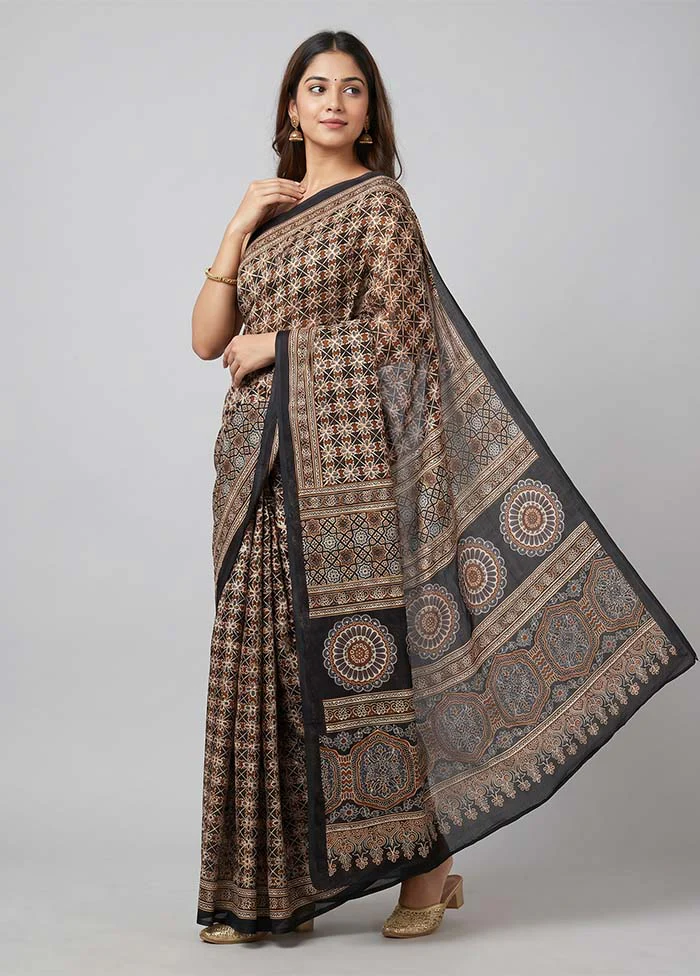 Black Printed Silk Saree Without Blouse Piece