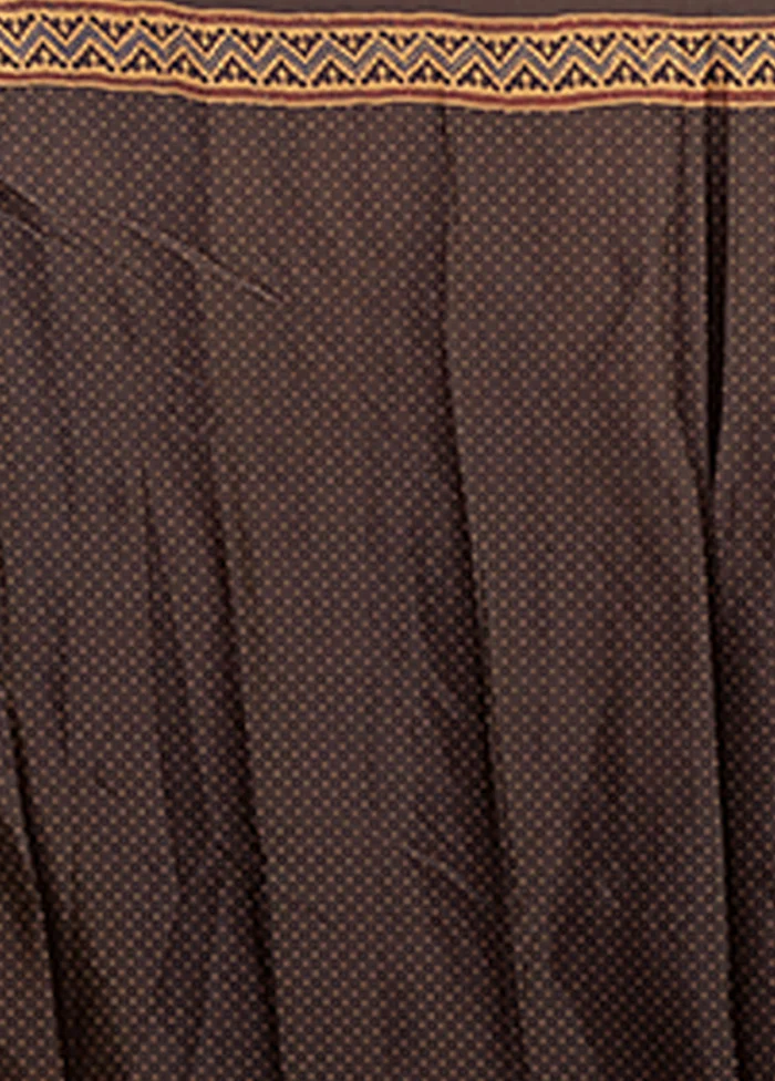 Black Printed Silk Saree Without Blouse Piece - Image 5