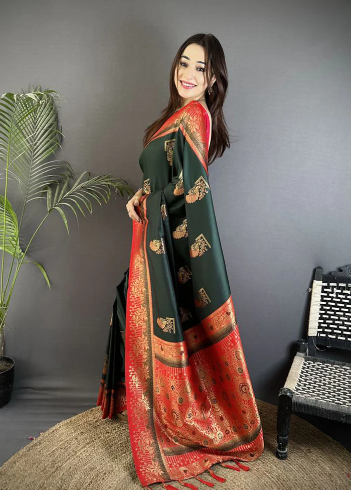 Black Spun Silk Saree With Blouse Piece - Image 3