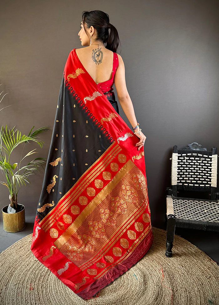 Black Spun Silk Saree With Blouse Piece - Image 3