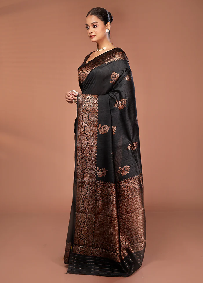 Black Tussar Pure Silk Saree With Blouse Piece - Image 4