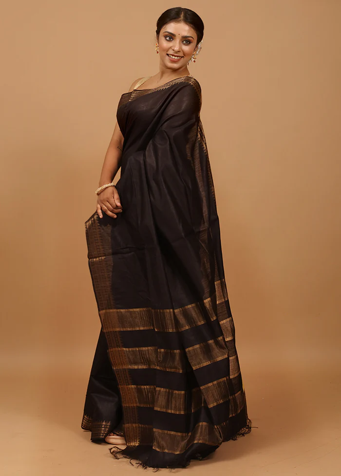 Black Tussar Silk Saree With Blouse Piece - Image 4