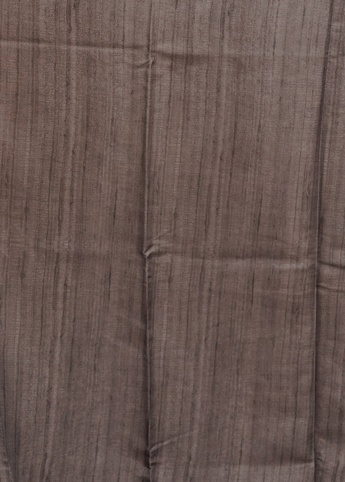 Black Tussar Silk Saree With Blouse Piece - Image 5