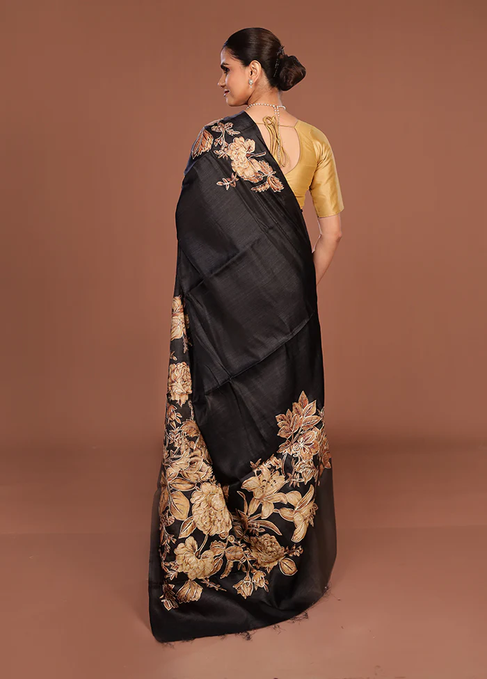 Black Tussar Silk Saree With Blouse Piece - Image 3