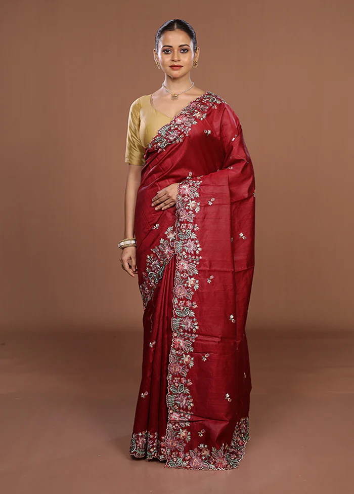 Maroon Tussar Silk Saree With Blouse Piece - Image 2