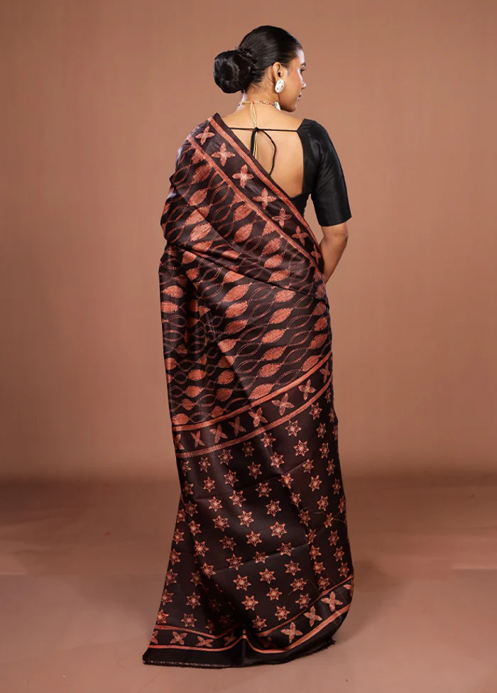 Black Tussar Silk Saree With Blouse Piece - Image 3