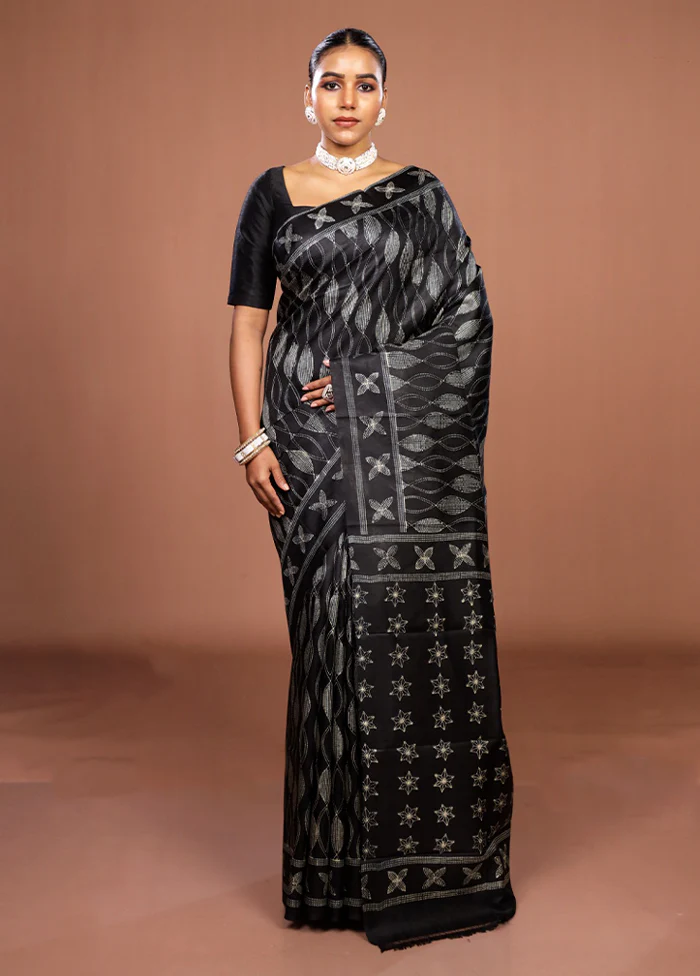Black Tussar Silk Saree With Blouse Piece - Image 2
