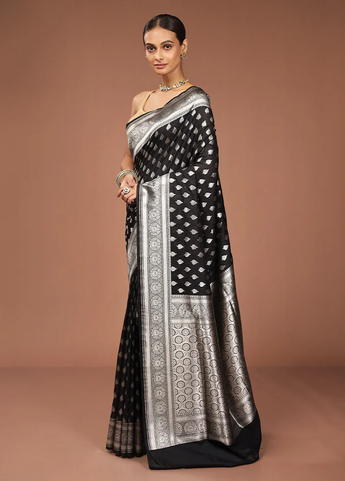 Black Uppada Silk Saree With Blouse Piece - Image 4