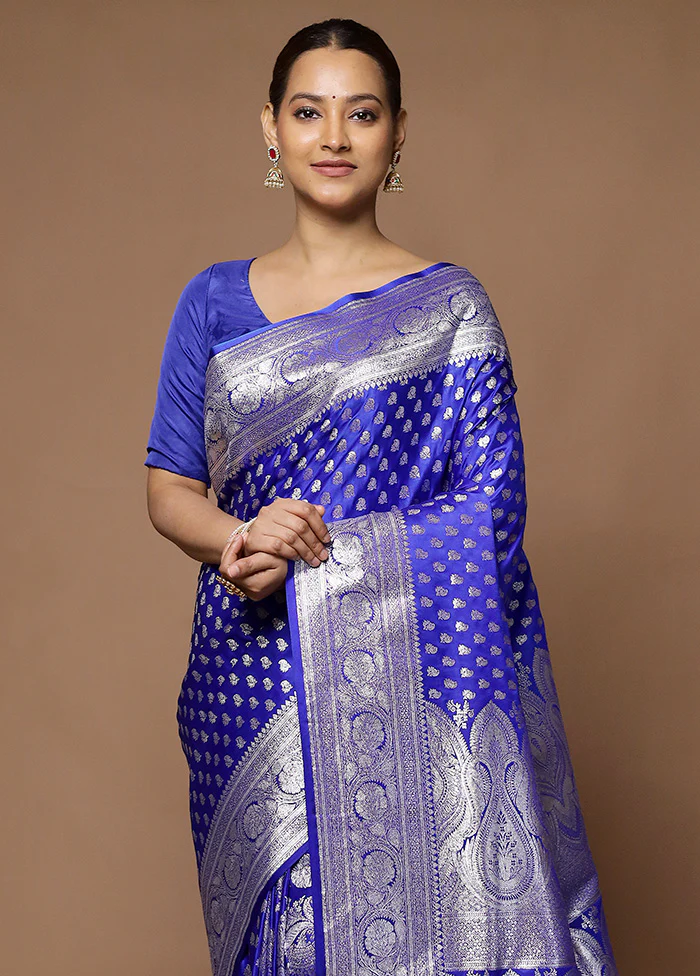 Blue Banarasi Silk Saree With Blouse Piece - Image 2