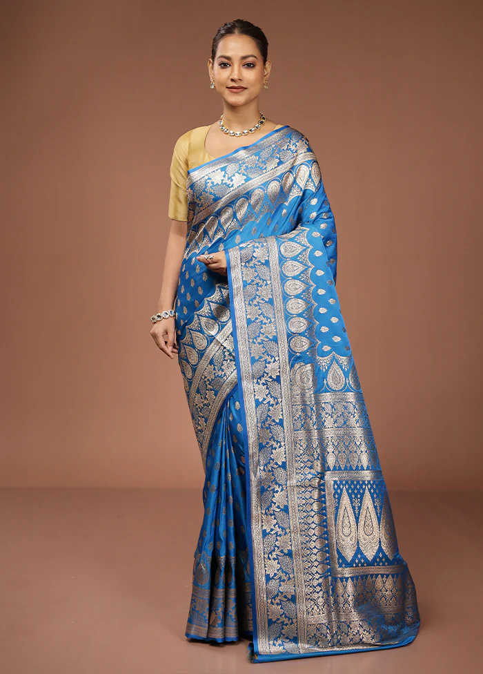 Blue Banarasi Silk Saree With Blouse Piece - Image 2