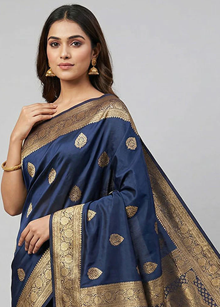 Blue Banarasi Silk Saree With Blouse Piece - Image 2