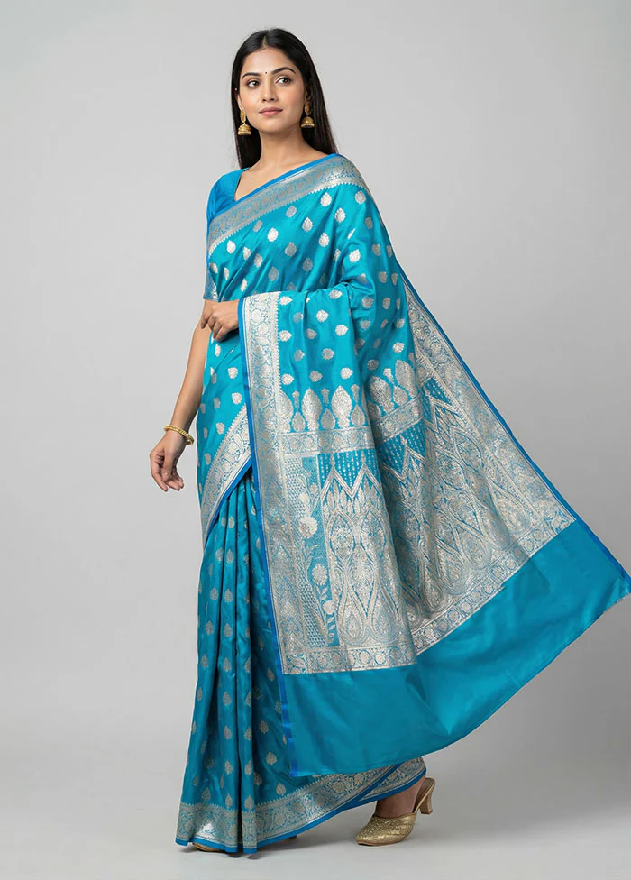 Blue Banarasi Silk Saree With Blouse Piece