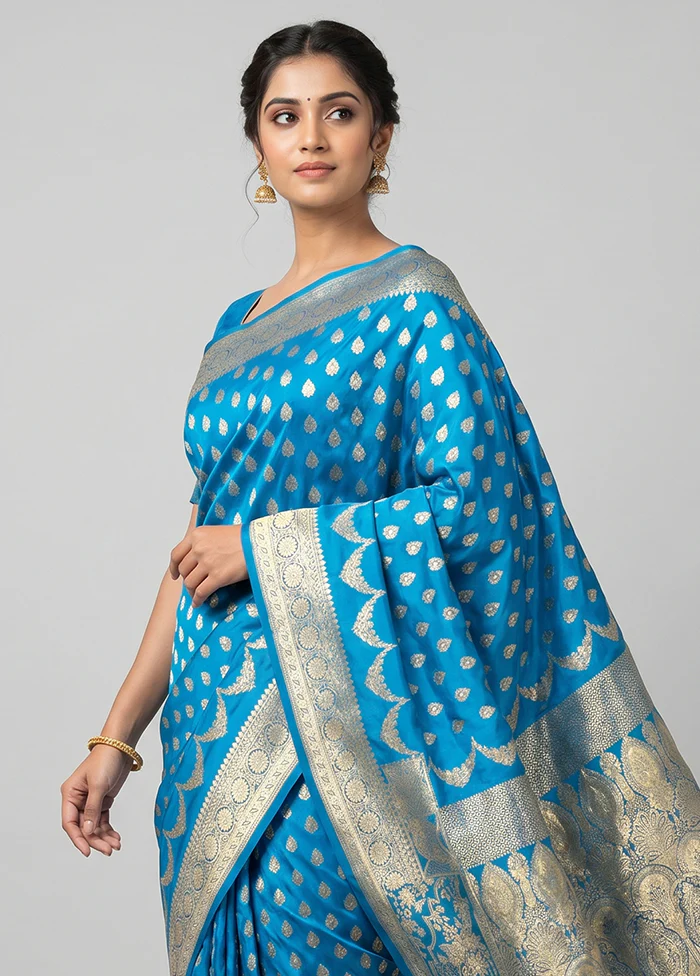 Blue Banarasi Silk Saree With Blouse Piece - Image 2