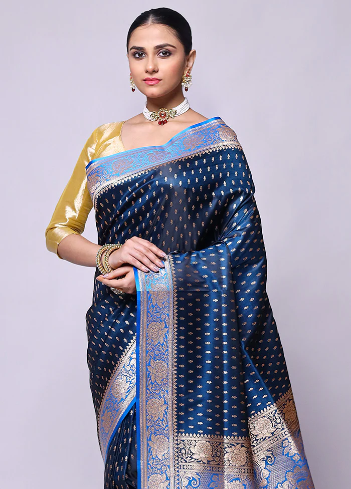 Blue Banarasi Silk Saree With Blouse Piece - Image 2