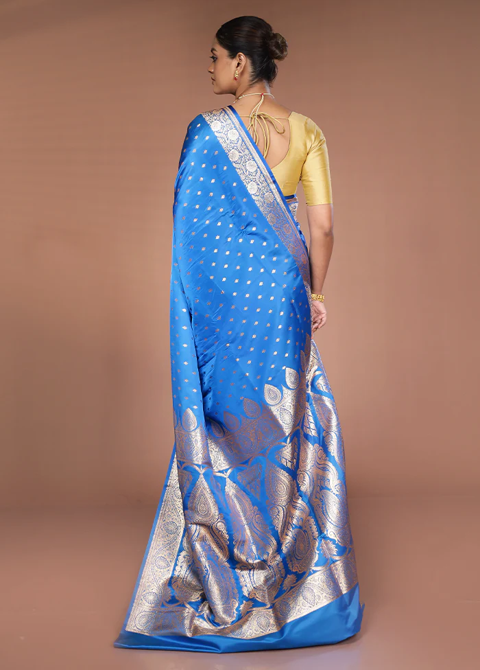 Blue Banarasi Silk Saree With Blouse Piece - Image 3