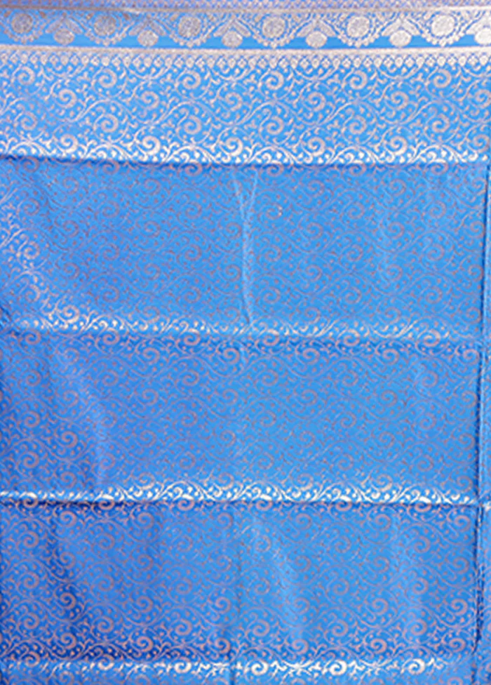 Blue Banarasi Silk Saree With Blouse Piece - Image 5
