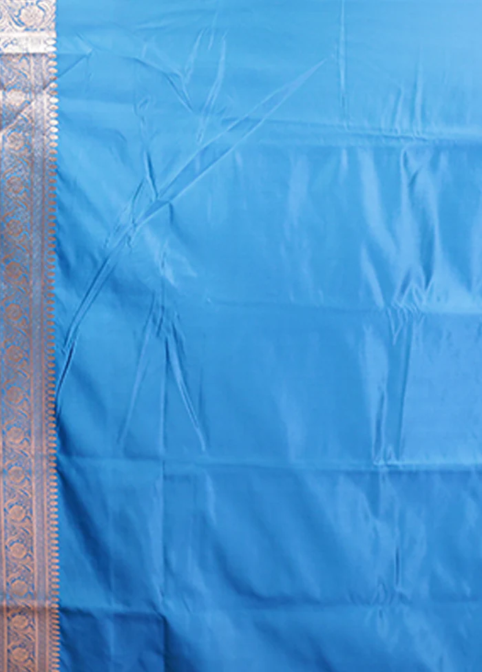 Blue Banarasi Silk Saree With Blouse Piece - Image 5