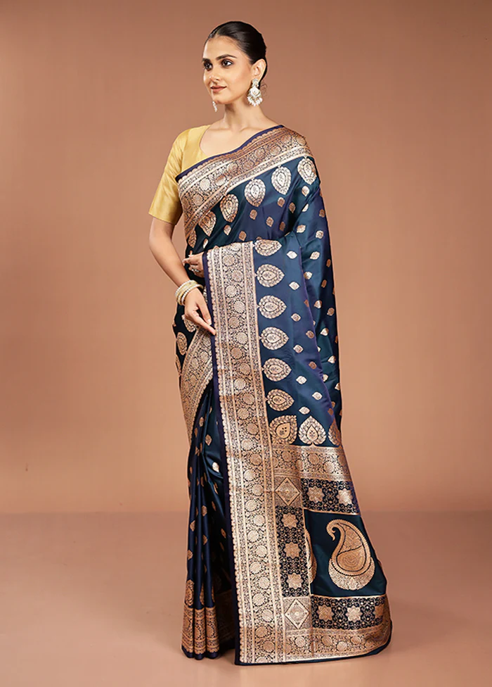 Blue Banarasi Silk Saree With Blouse Piece - Image 4