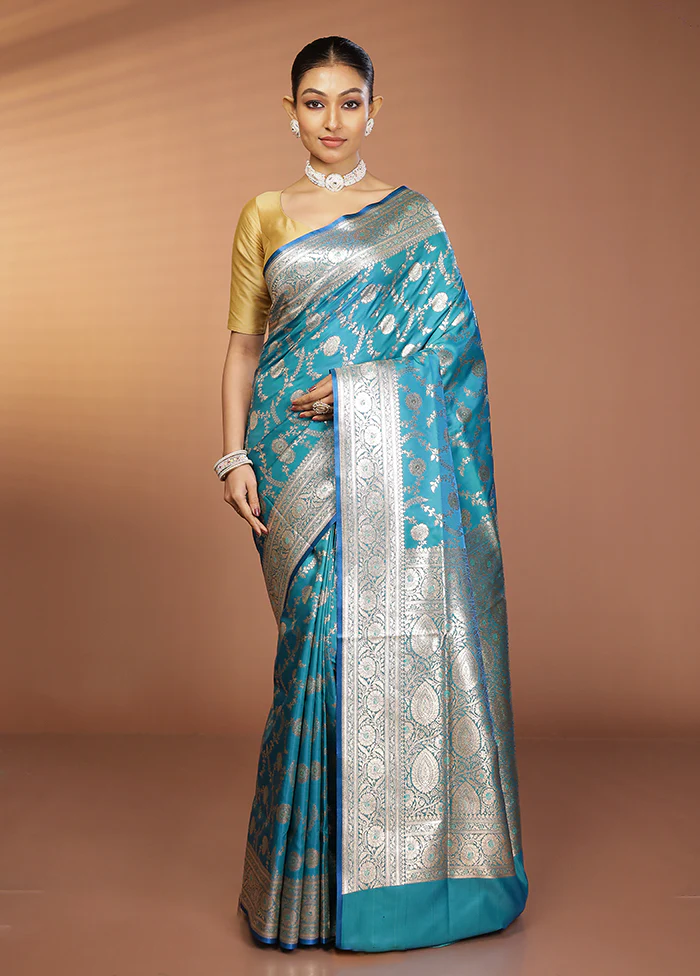 Blue Banarasi Silk Saree With Blouse Piece - Image 2