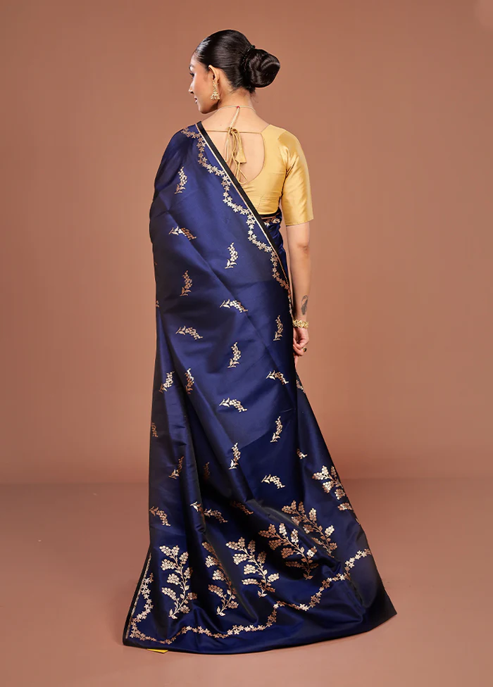 Blue Banarasi Silk Saree With Blouse Piece - Image 3