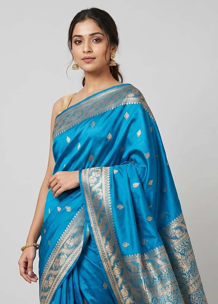 Blue Banarasi Silk Saree With Blouse Piece - Image 2