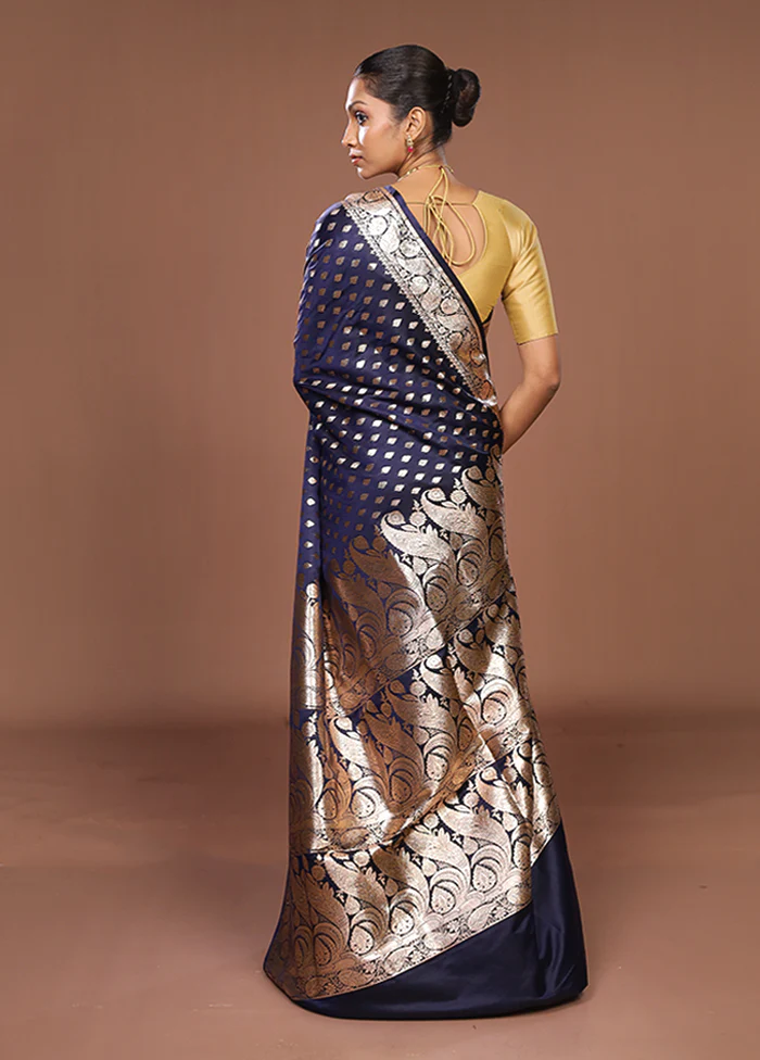 Blue Banarasi Silk Saree With Blouse Piece - Image 3