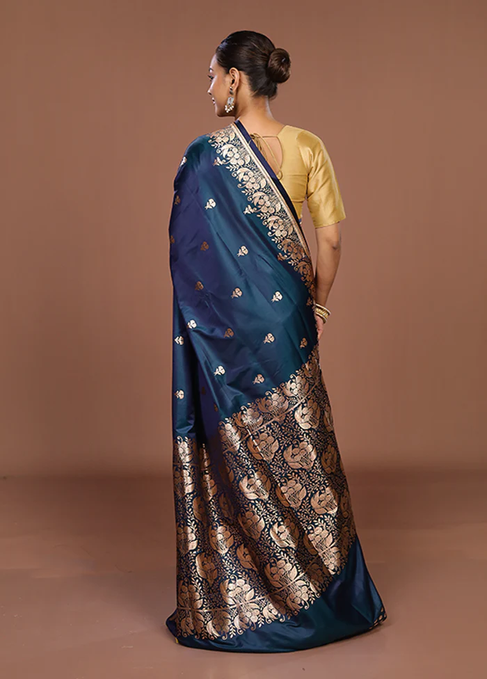 Blue Banarasi Silk Saree With Blouse Piece - Image 3