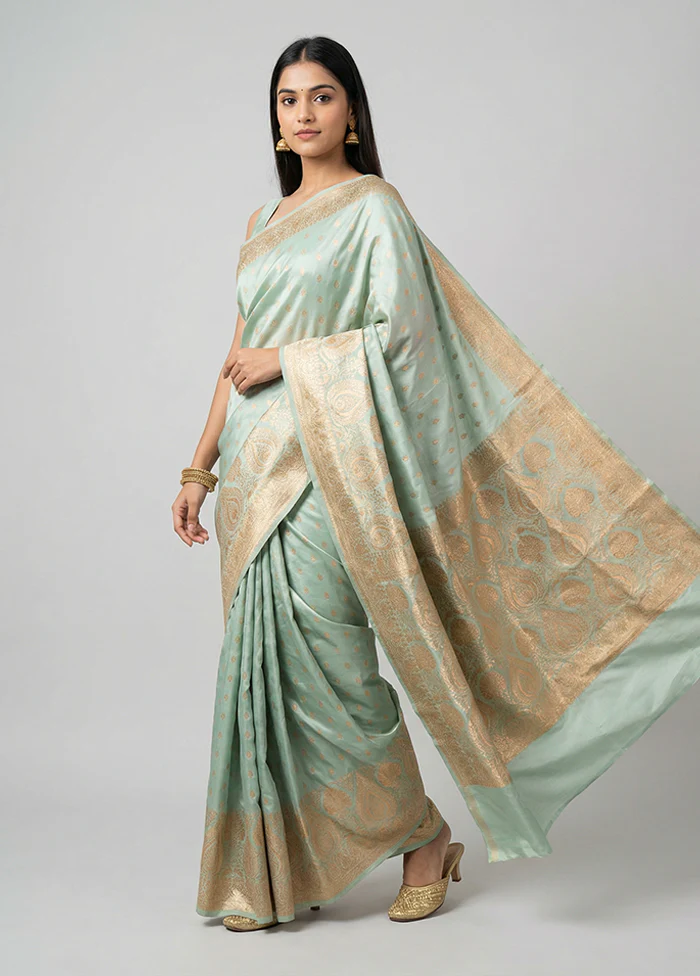 Blue Banarasi Silk Saree With Blouse Piece