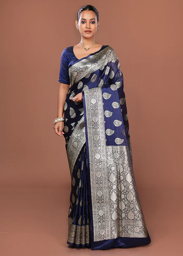 Blue Banarasi Silk Saree With Blouse Piece - Image 2