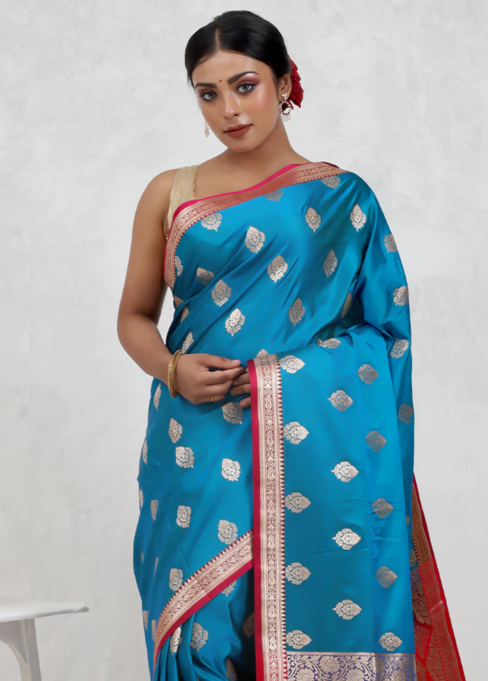 Blue Banarasi Silk Saree With Blouse Piece