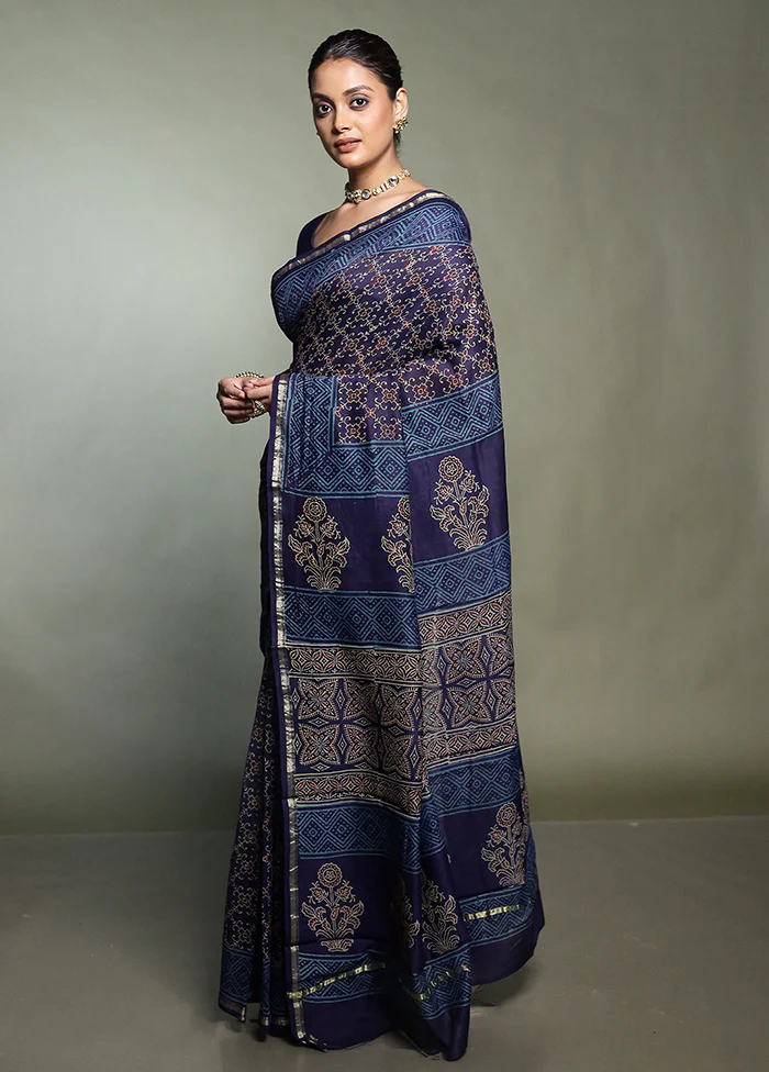 Blue Chanderi Cotton Saree With Blouse Piece - Image 4