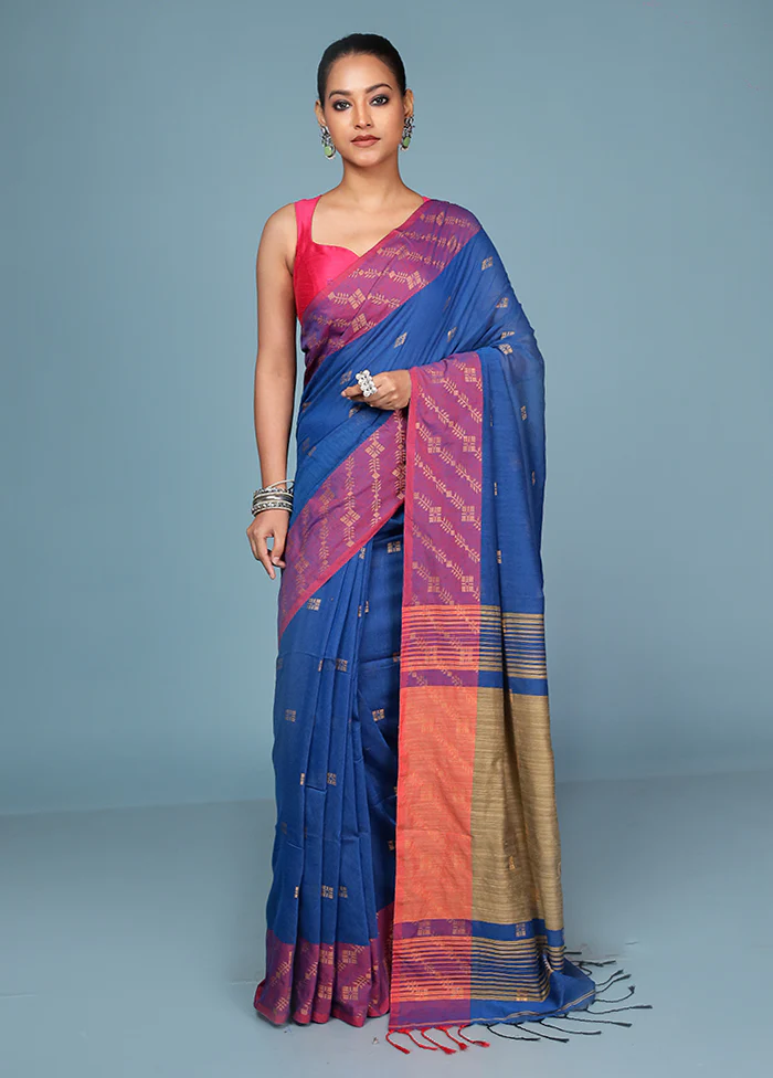 Blue Cotton Saree With Blouse Piece - Image 2