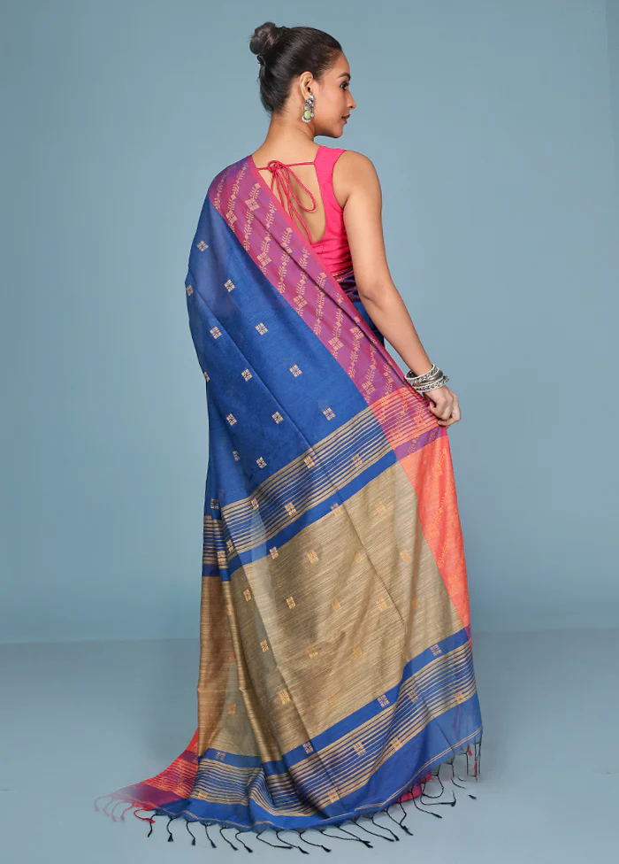 Blue Cotton Saree With Blouse Piece - Image 3