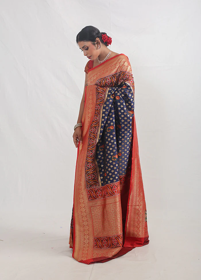 Blue Dupion Silk Saree With Blouse Piece - Image 5